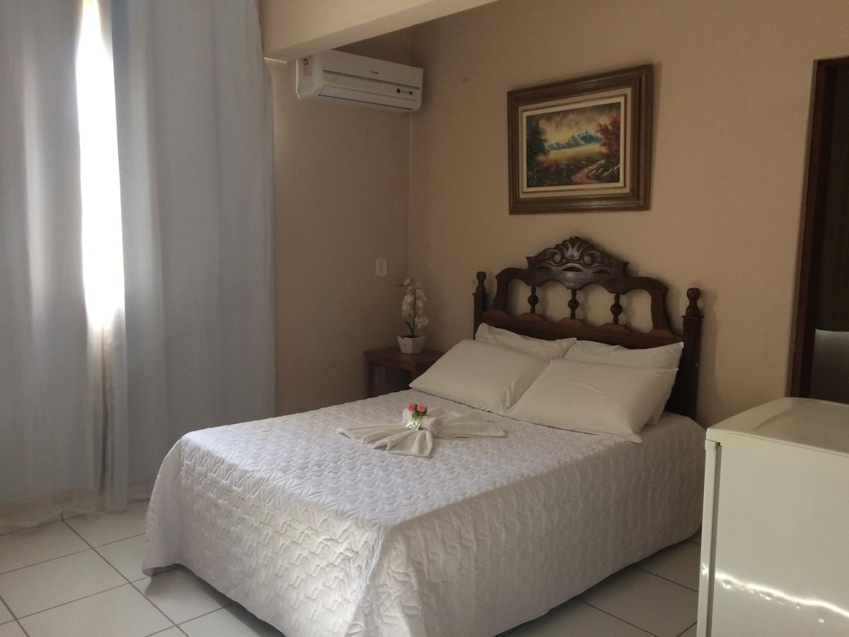Hotel Vale Verde Santa Maria do Suaçuí Εξωτερικό φωτογραφία